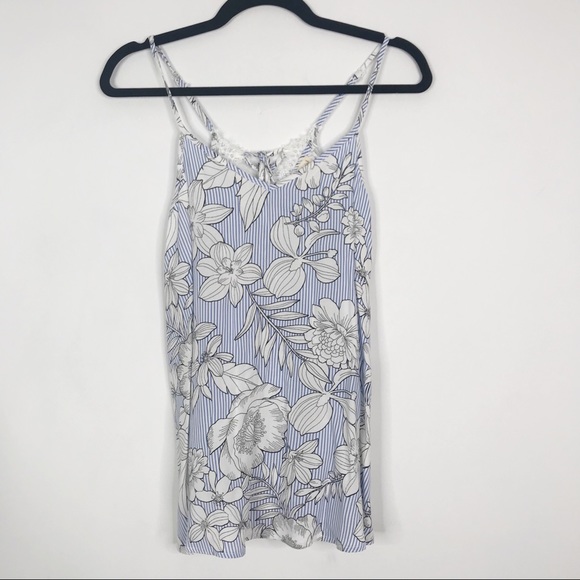 Hem & Thread Floral Lace Up Back Tank Top Blue S - Picture 1 of 8